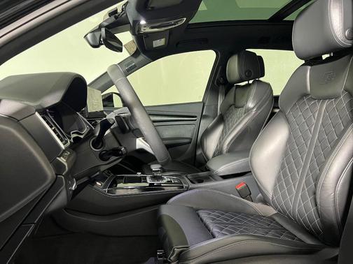 2023 Audi SQ5 3.0T Premium Plus