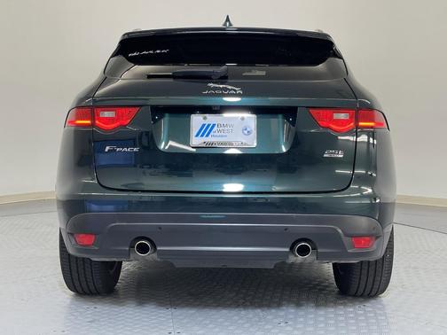 2018 Jaguar F-PACE 25t Premium