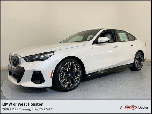 2026 BMW 530 i