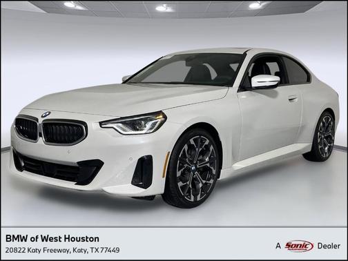 2025 BMW 230 i