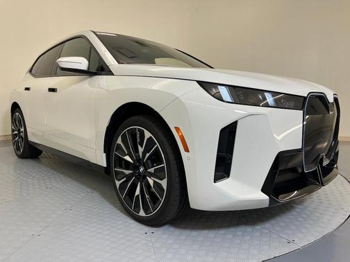 2026 BMW iX xDrive45