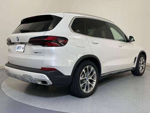 2025 BMW X5 PHEV xDrive50e