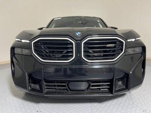 2023 BMW XM Base
