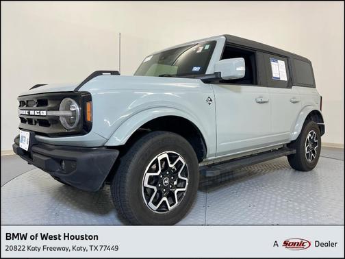 2022 Ford Bronco Outer Banks