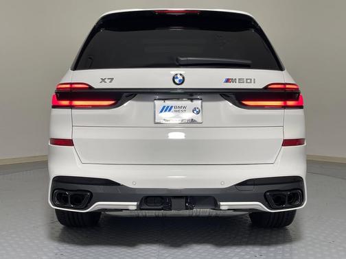 2026 BMW X7 M60i
