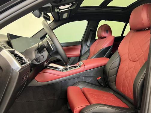 2024 BMW X6 xDrive40i