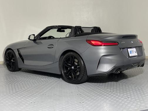 2025 BMW Z4 sDrive30i