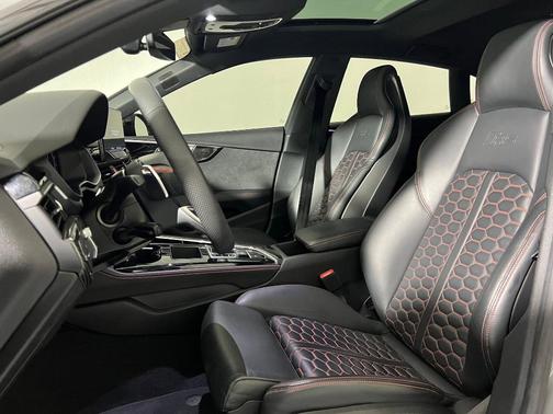 2023 Audi RS 5 2.9T