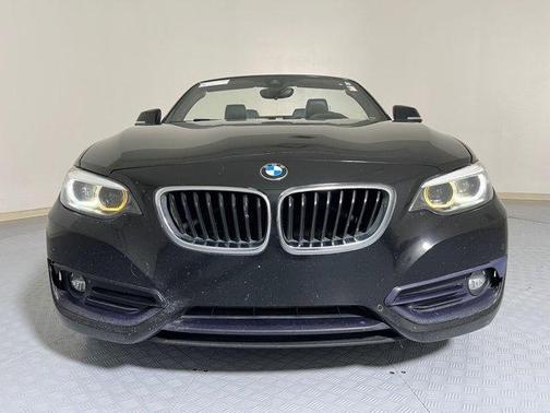 2019 BMW 230 i