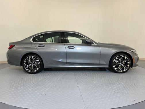 2026 BMW 330 I XDrive NA