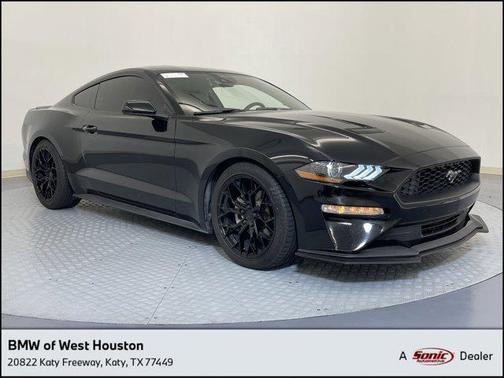 2022 Ford Mustang EcoBoost