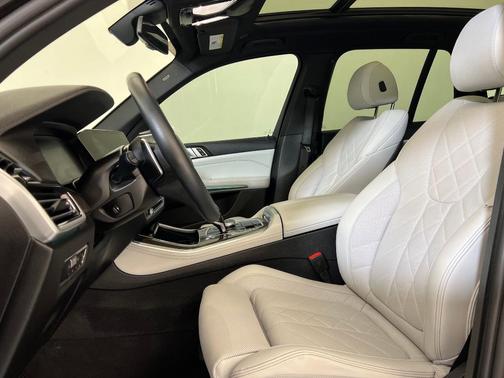 2023 BMW X5 sDrive40i