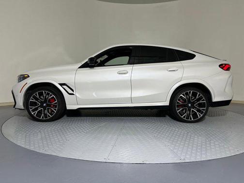 2023 BMW X6 M Base