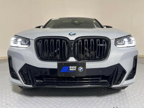 2023 BMW X4 M40i