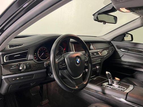 2015 BMW 740 Li