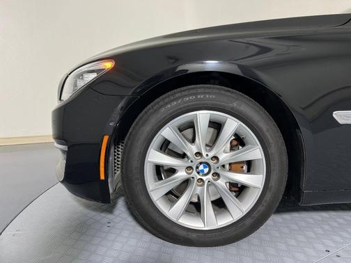 2015 BMW 740 Li