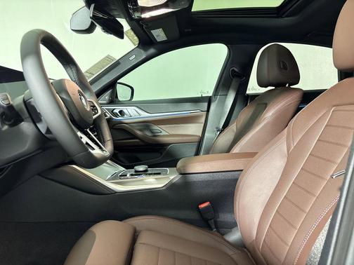 Mineral White Metallic 2026 BMW i4 Gran Coupe eDrive40