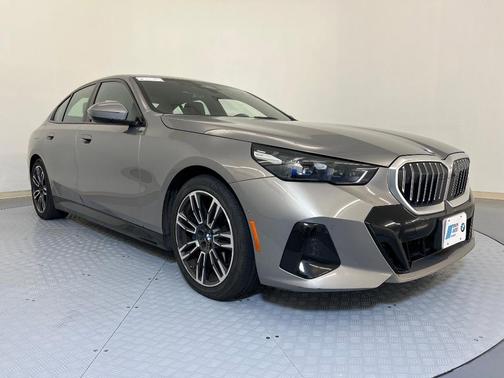 2024 BMW 530 i