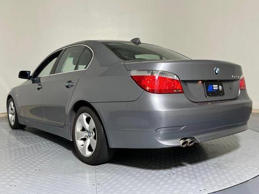 2005 BMW 525 i