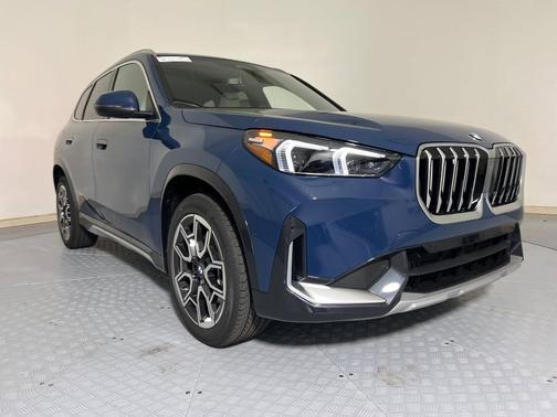 Night 2026 BMW X1 xDrive28i
