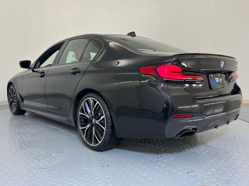 2023 BMW 540 i