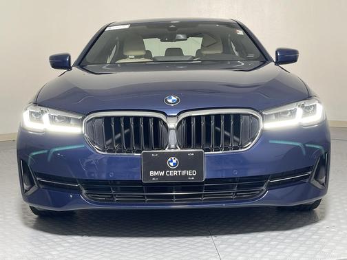 2022 BMW 530 i