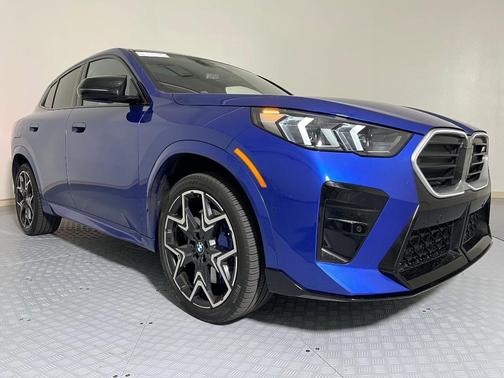 2025 BMW X2 M35i