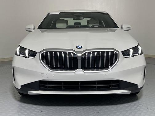 2026 BMW 530 i