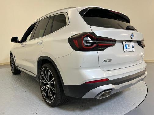 2023 BMW X3 sDrive30i