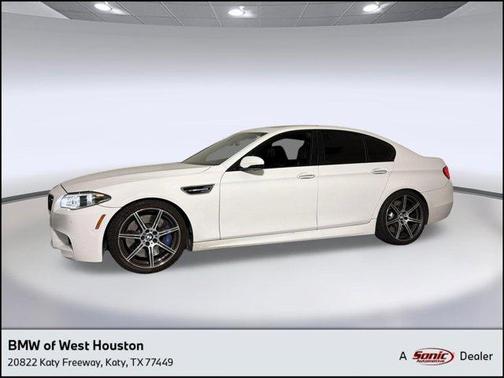 White 2016 BMW M5 Base