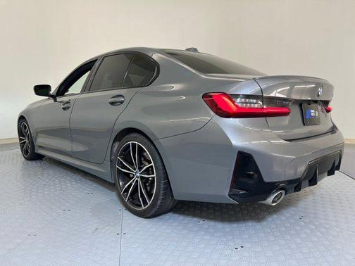 2023 BMW 330 i