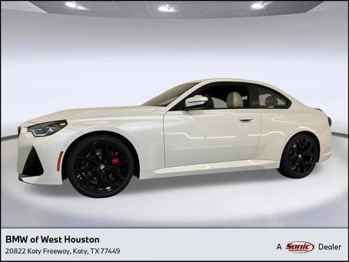 Mineral White Metallic 2026 BMW 230 i