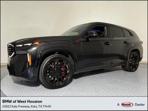 Black Sapphire Metallic 2026 BMW XM LABEL