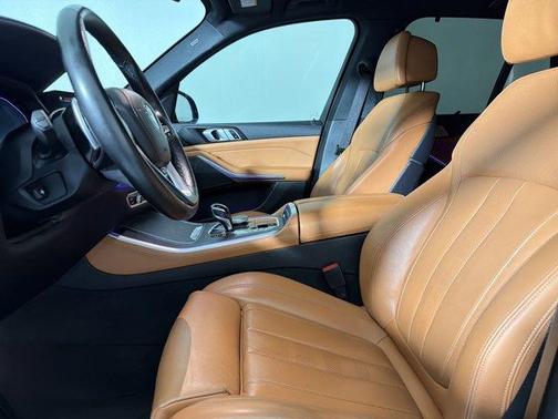 Black Sapphire Metallic 2022 BMW X5 sDrive40i