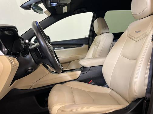 2018 Cadillac XT5 Base