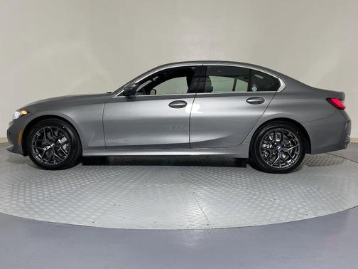 2025 BMW 330 i