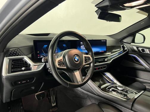 2025 BMW X6 xDrive40i