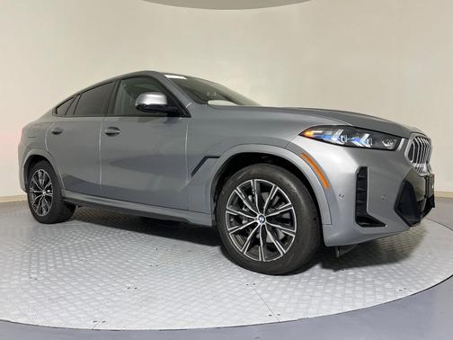 2025 BMW X6 xDrive40i