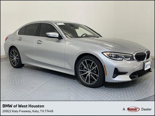 2019 BMW 330 i