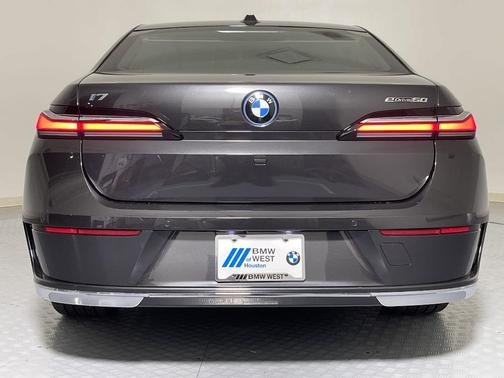 2025 BMW i7 eDrive50