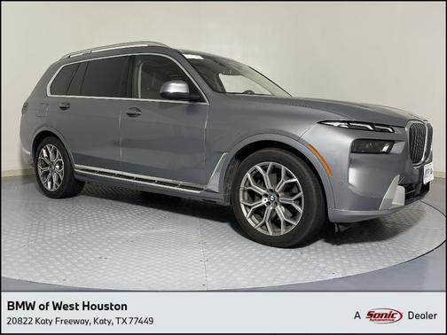 2025 BMW X7 xDrive40i