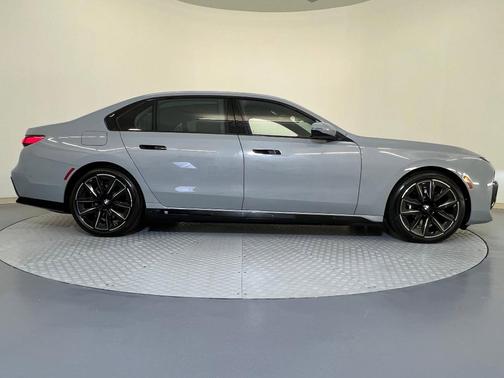 2026 BMW i7 XDrive60