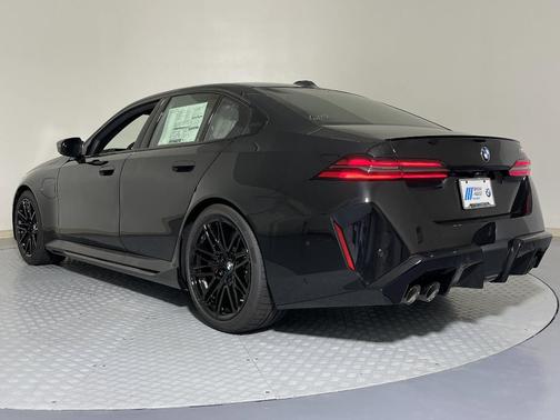 2026 BMW M5 Base