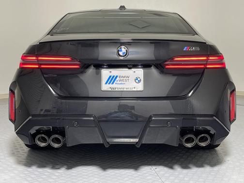 2026 BMW M5 Base