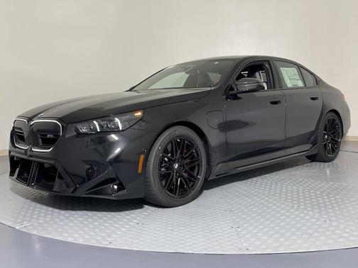 2026 BMW M5 Base