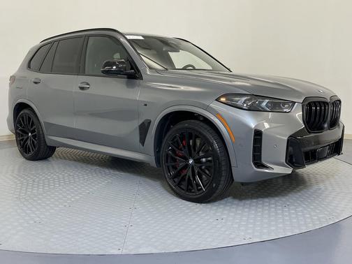 2026 BMW X5 M60i