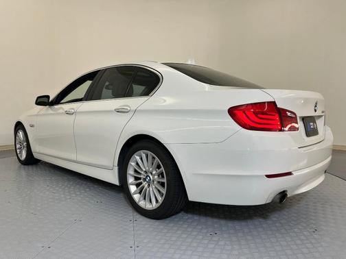 2011 BMW 535 i