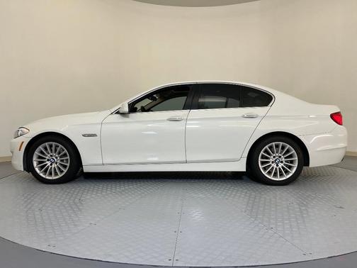 2011 BMW 535 i