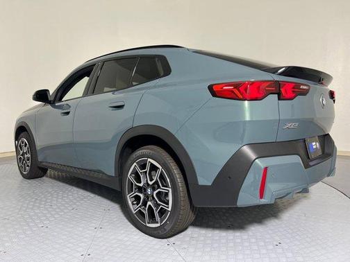 2025 BMW X2 xDrive28i