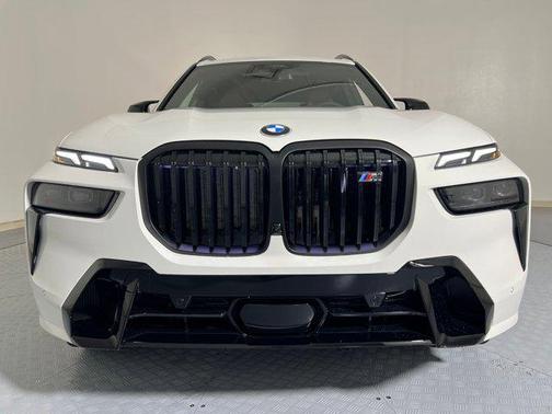 2026 BMW X7 M60i